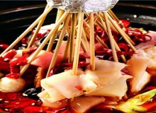 蜀锦香厕所串串加盟条件高吗？具体如何？