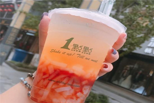 一点点加盟多少钱？2020年一点点奶茶加盟费多少？
