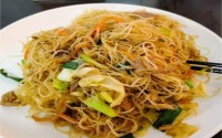 现代小食店项目合适加盟么？加盟费很高么？
