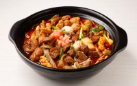 川香奇香砂锅合适加盟么？川香奇香砂锅加盟费很高么？