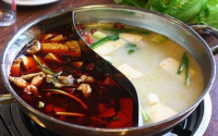 红牌楼豆花火锅加盟地址在哪里？加盟费多少钱？