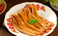 两个婆婆火锅项目合适加盟么？加盟费贵吗？