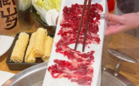 牛腾腾潮州牛肉火锅合适加盟么？牛腾腾潮州牛肉火锅加盟费很高么？
