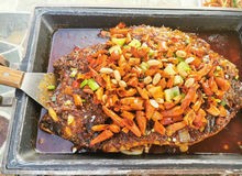 问渔烤全鱼加盟费是多少？多久回本？