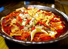 盛天毛血旺加盟合适吗？三大优势让创业更轻松